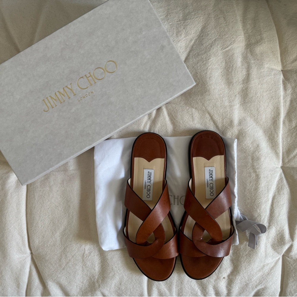 Jimmy Choo Atia flat